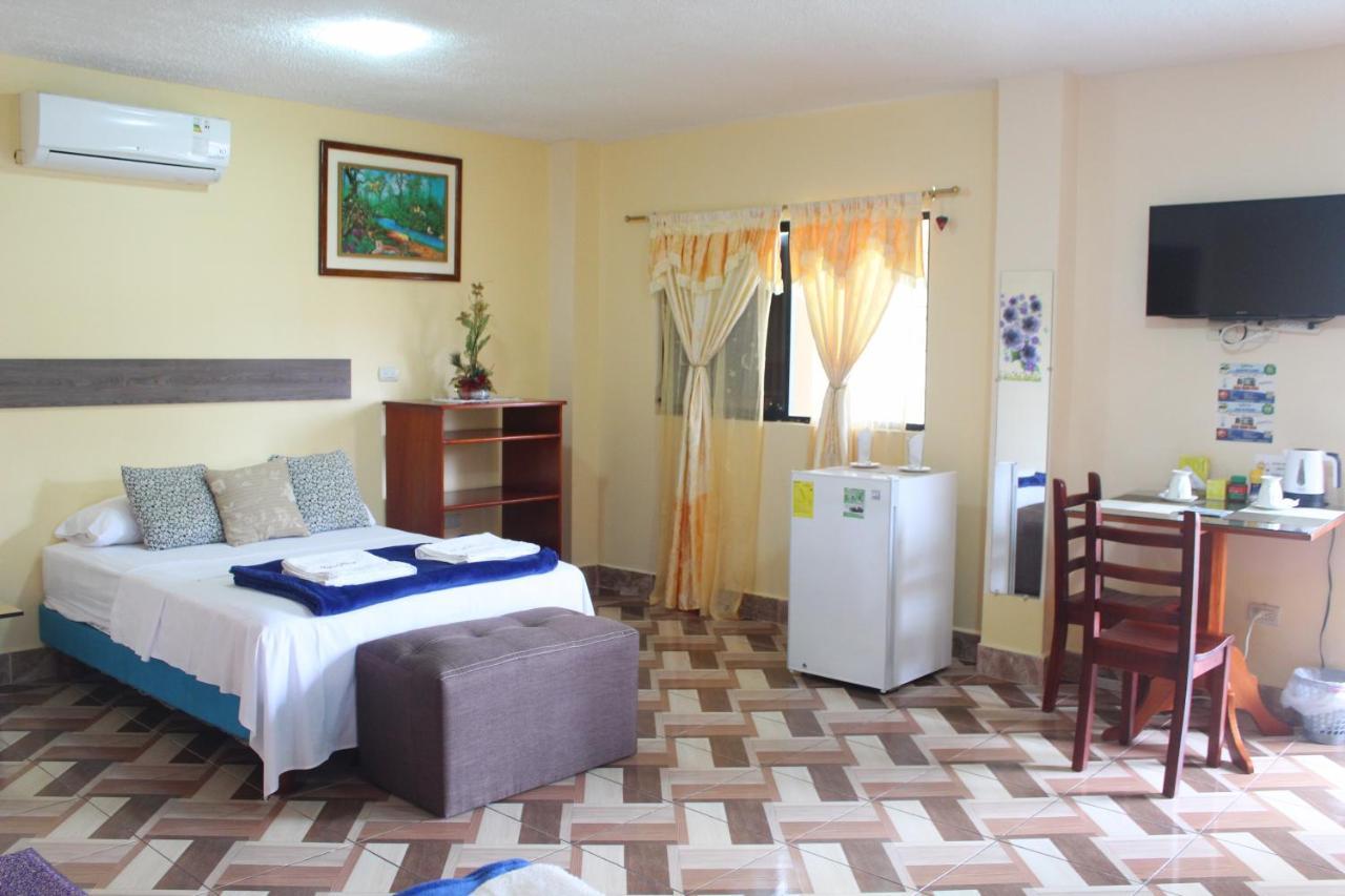 Hostal Romy Пуерто-Бакерісо-Морено Екстер'єр фото